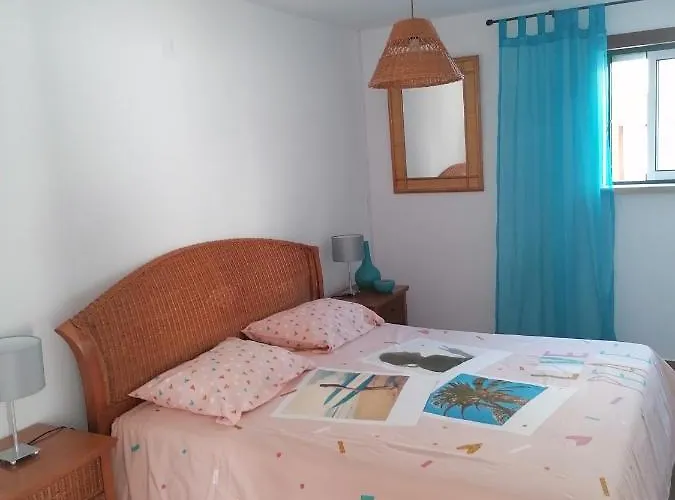 Tatil Evi Casinha Res Do Chao Na Com Quintal E Barbecue