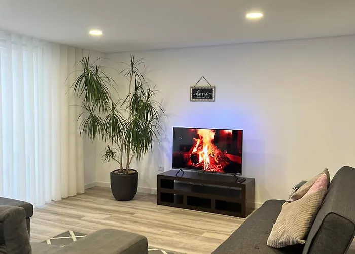 Casinha Res Do Chao Na Com Quintal E Barbecue Tatil Evi