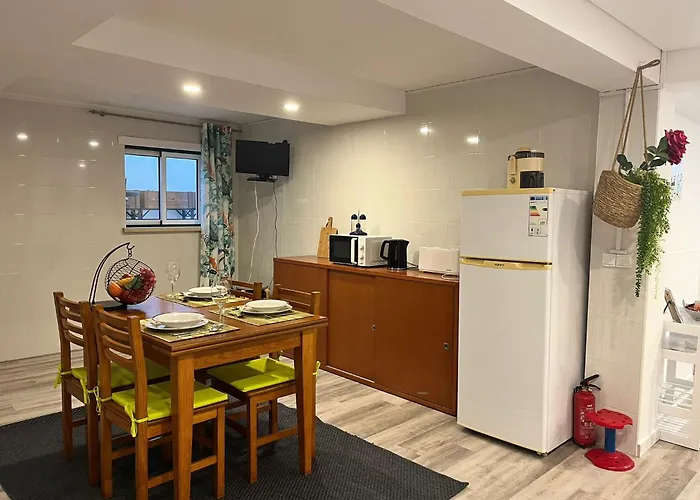 Casinha Res Do Chao Na Com Quintal E Barbecue Tatil Evi *